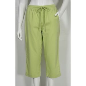 Studio Works Capris, Green, 16 GUC ✔️
